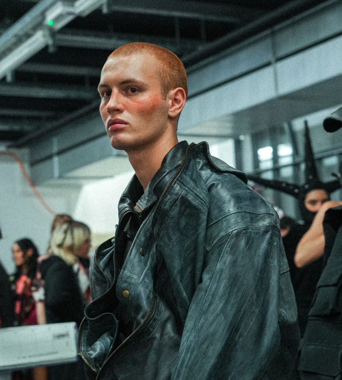 Genève et Coiffure Photo: @ Juan Remicil pour Le Bal des Créateurs
