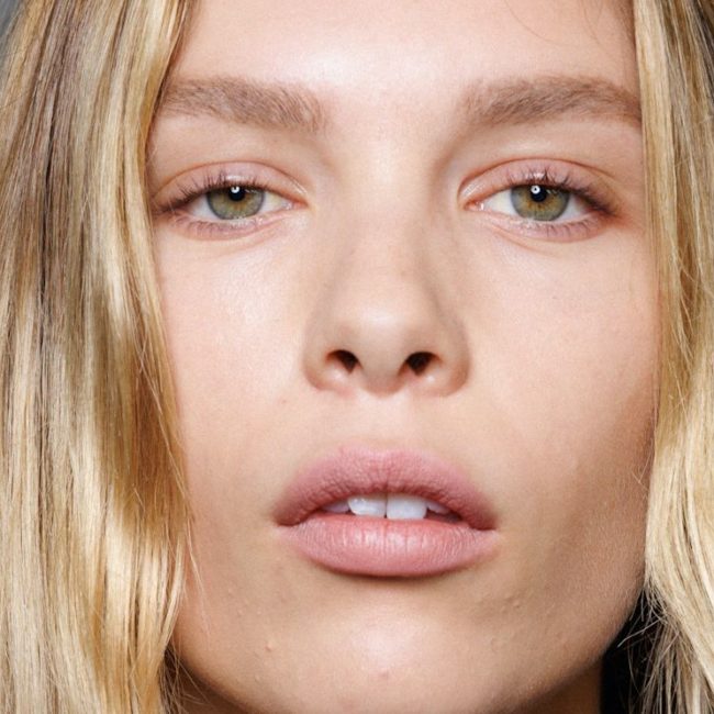 le_bal_des_createurs_almond milk blonde elle jw_anderson_couleur_lumiere