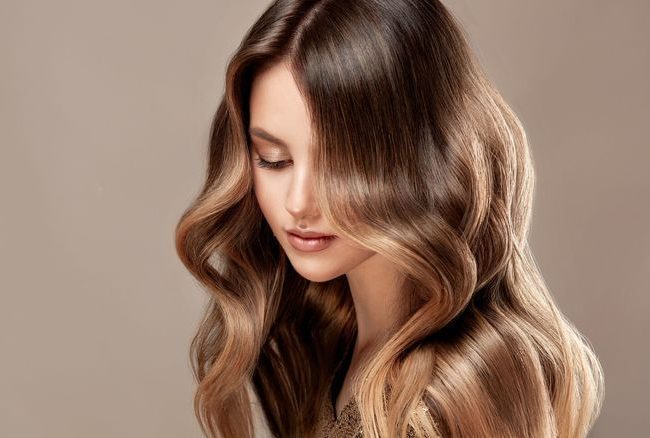 le_bal_des_createurs_glossy-espresso istock